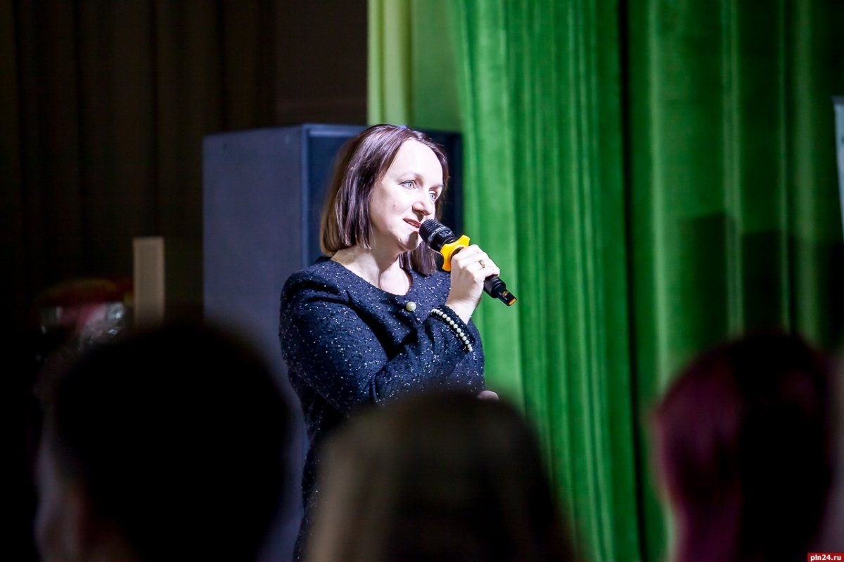 🎒ПсковГУ открыл первый в регионе Молодежный инжиниринговый центр. Руководителем нового центра стал преподаватель Сергей Логинов. Торжественное открытие состоялось в Псковской инженерно-лингвистической гимназии