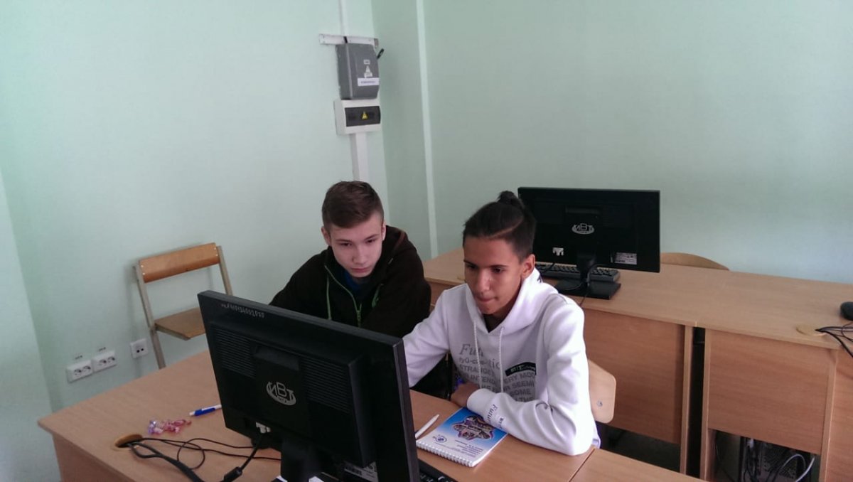 📅15 сентября на Факультете информатики и вычислительной техники ЧувГУ прошёл квалификационный этап четвертьфинала Международной студенческой олимпиады по программированию ICPC южного подрегиона.