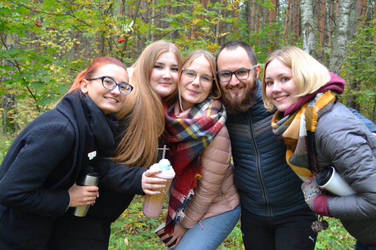 👫🍂 Одно из самых душевных и атмосферных мероприятий осени - Филпик в Институте филологии !🍁💫