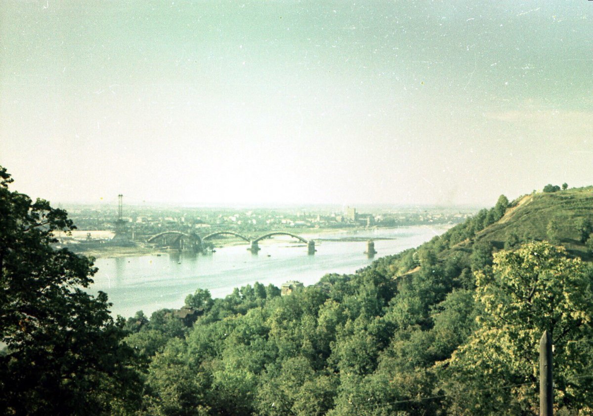 Фотоподборка цветных снимков города Горького 60-х годов