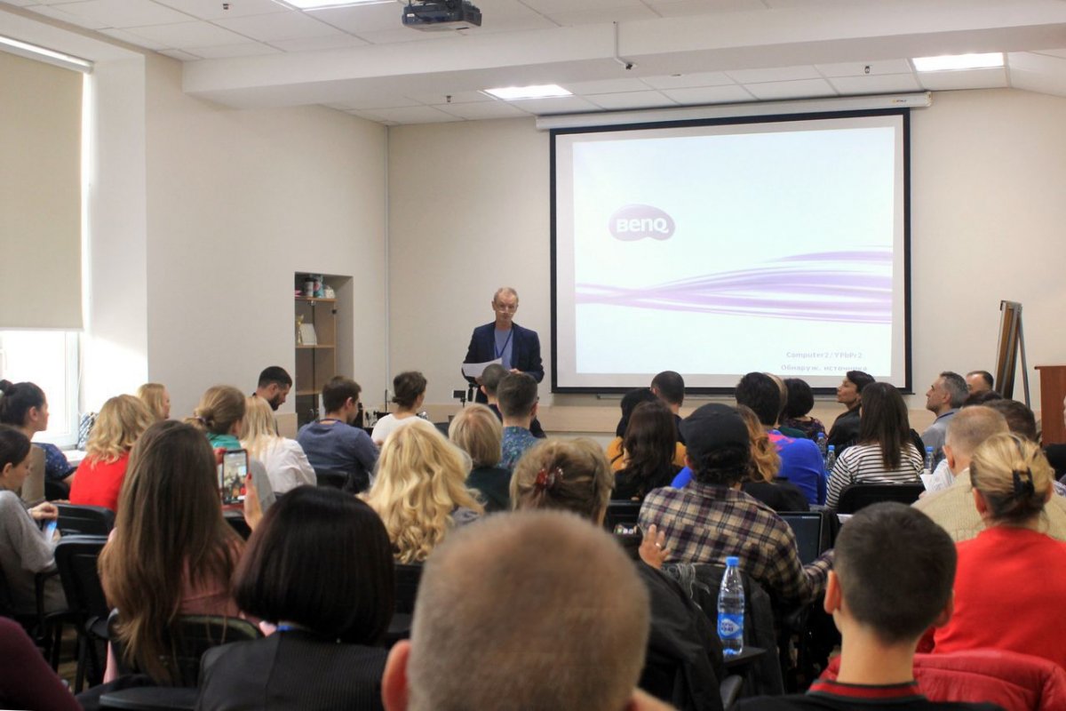 👉 5 и 6 октября 2019 года в Московском институте психоанализа проходила XVIII-я ежегодная Конференция Российской Ассоциации трансперсональной психологии и психотерапии «Жизнь как эволюционная практика»