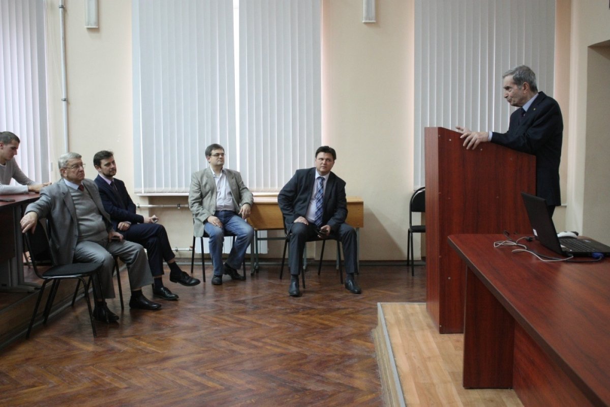 18 октября 2019 года Нижегородский государственный архитектурно-строительный университет посетил врио президента РААСН