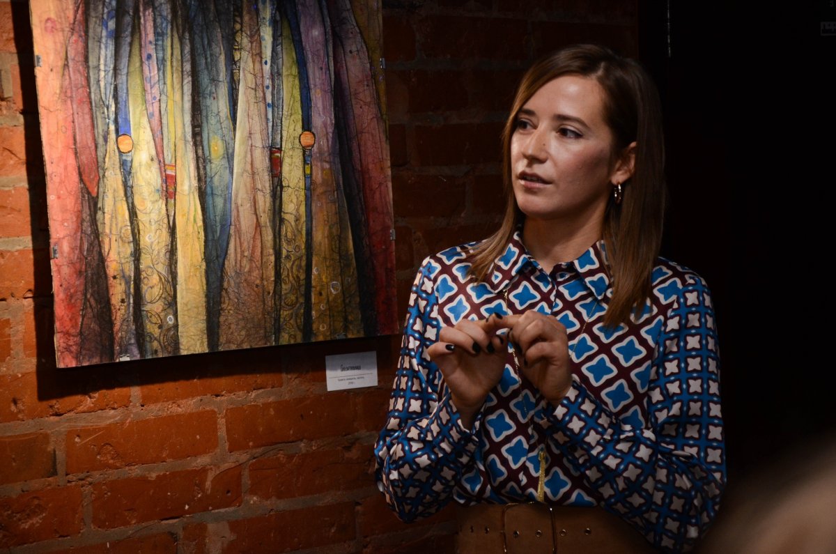 С 19 октября про 17 ноября культурный центр «Порт» приглашает на выставку «Время – Север» молодой художницы Анастасии Головнёвой (Екатеринбург).