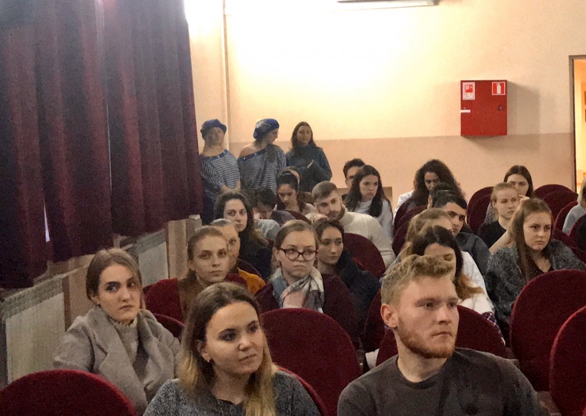 С 90-летним Юбилеем университет поздравил основателя кафедры эпидемиологии, доцента Веру Александровну Быкову – 30 октября в РязГМУ состоялась встреча обучающихся с живой легендой вуза