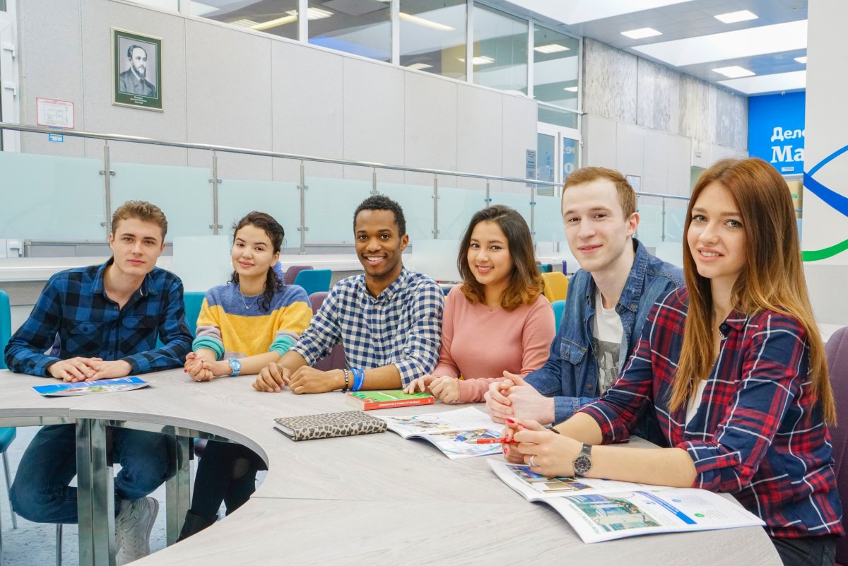 📍Cерия семинаров на английском языке «RESEARCHER CONNECT» для аспирантов и молодых учёных