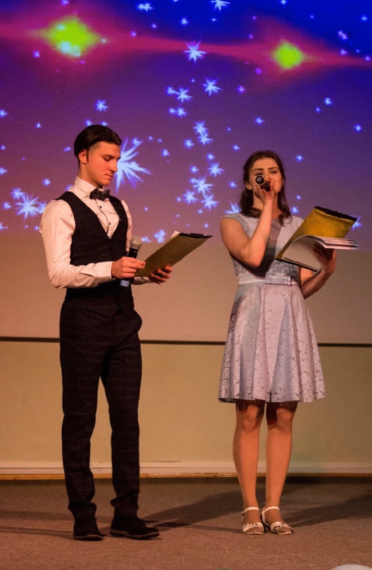 14 ноября в актовом зале нашего университета состоялось долгожданное, грандиозное мероприятие «Звездный дождь», в котором студенты продемонстрировали свои таланты.