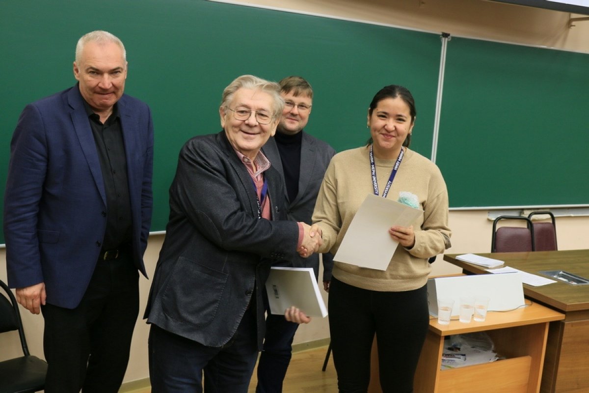 В НИЯУ МИФИ в рамках IV Международного симпозиума «Инженерно-физические технологии биомедицины» прошла школа молодых учёных, организованная Инженерно-физическим институтом биомедицины университета