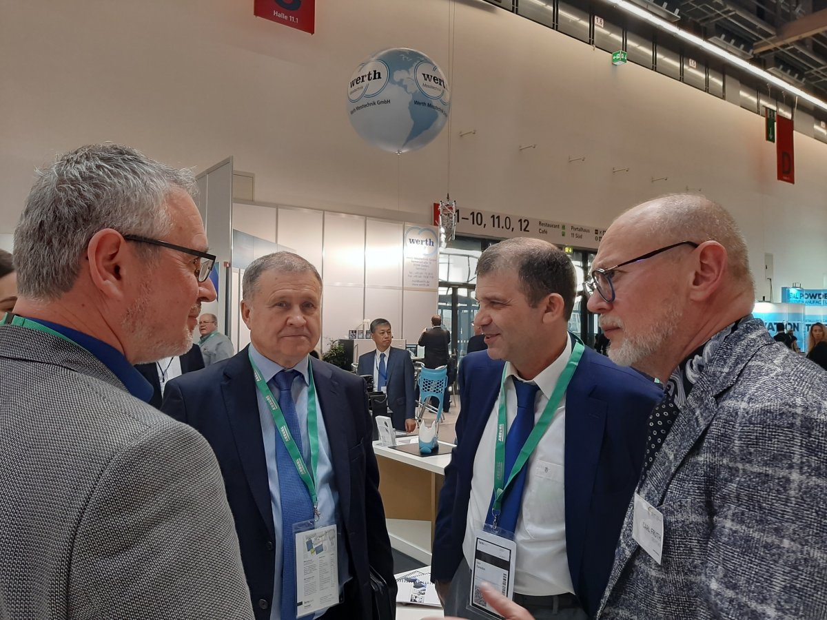 СПбГМТУ принял участие в крупнейшей мировой выставке по аддитивным технологиям и интеллектуальному промышленному производству следующего поколения FORMNEXT-2019