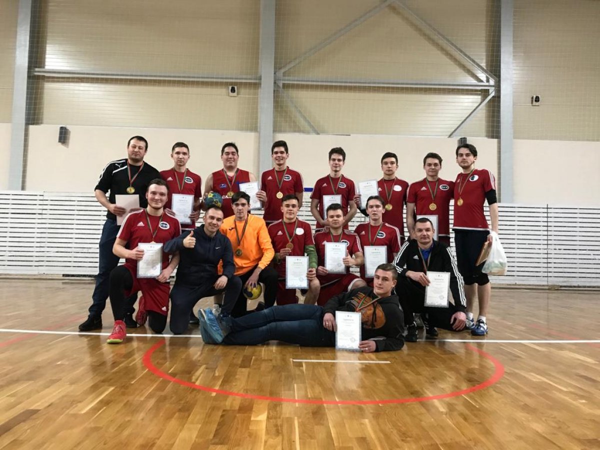 Они это сделали🥇🥇🥇Сборная КИУ по гандболу - двукратные чемпионы студенческой гандбольной лиги Татарстана!