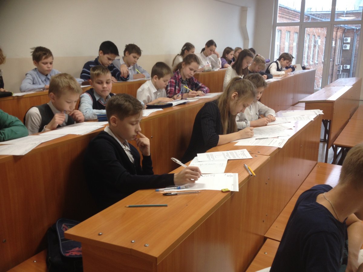 Свыше 1200 учащихся 6-11 классов из школ Сызрани