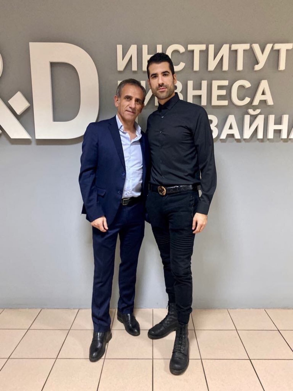 В B&D СОСТОЯЛАСЬ ВСТРЕЧА СО СТИЛИСТОМ АНДРЕА МАРКУЧЧИО