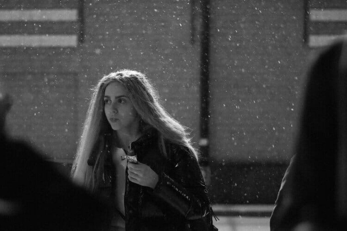 Первокурсники операторского факультета с удовольствием ходят на пары фотокомпозиции.