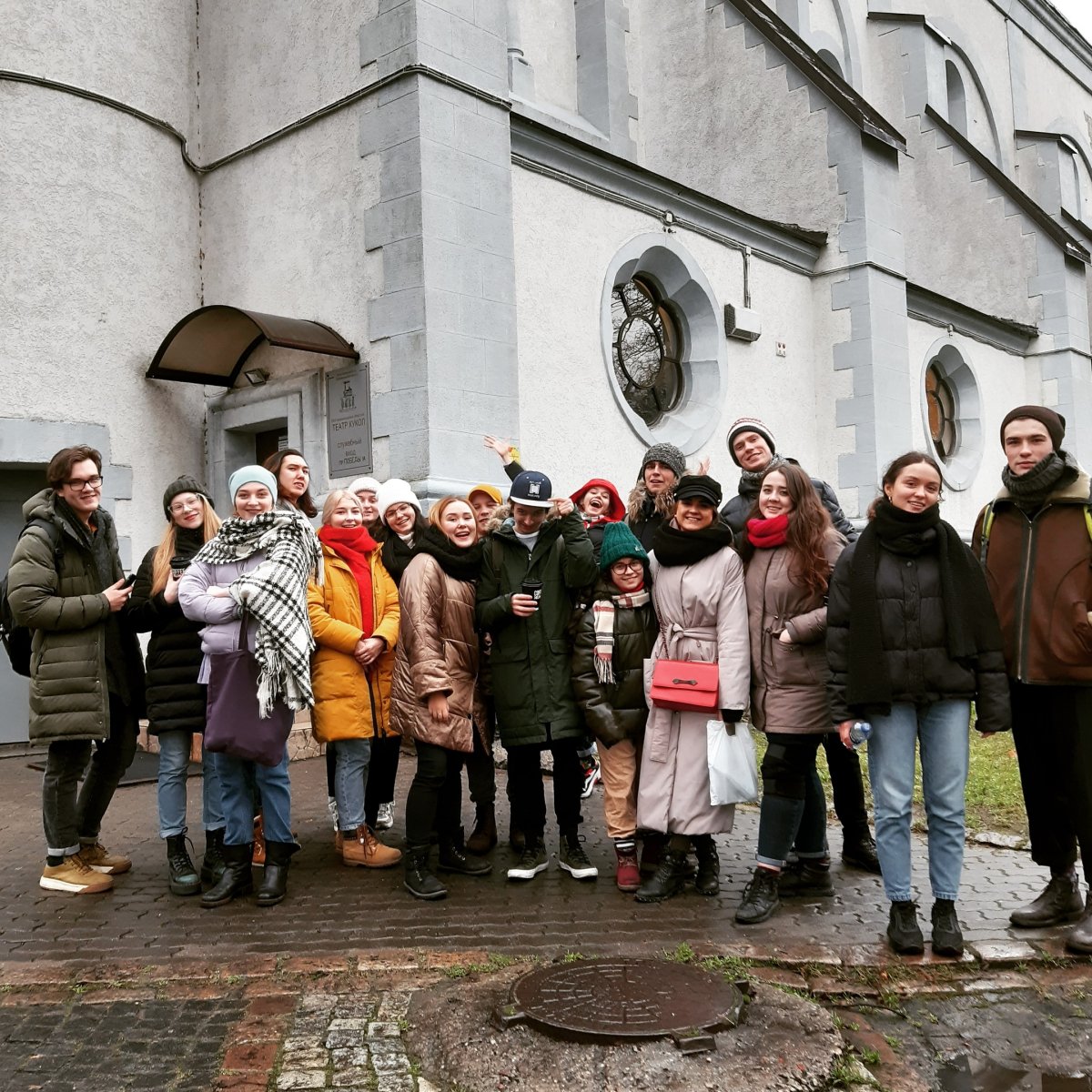 5 и 6 декабря во Владивостоке и Калининграде РГИСИ представляет спектакли и мастер-классы в рамках первых больших гастролей, приуроченных к открытию будущих филиалов вуза.