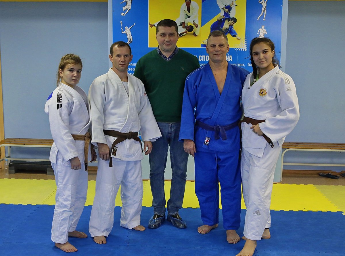 Преподаватели и студенты провели праздник спорта в Новоспасском 🥎🥋🏆