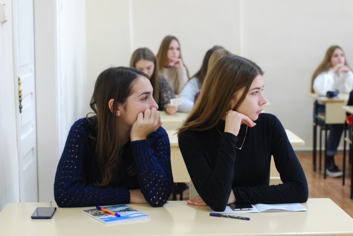 В Таганрогском институте управления и экономики часто проходят мастер-классы и они не только о науке ☝🏻