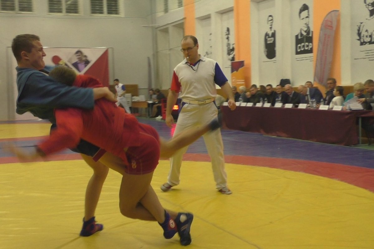 Самбисты НИЯУ МИФИ завоевали первое место в командном зачёте на Всероссийском межвузовском студенческом Кубке «Территория самбо». В соревнованиях принимали участие более 100 спортсменов из 18 вузов страны. Поздравляем!