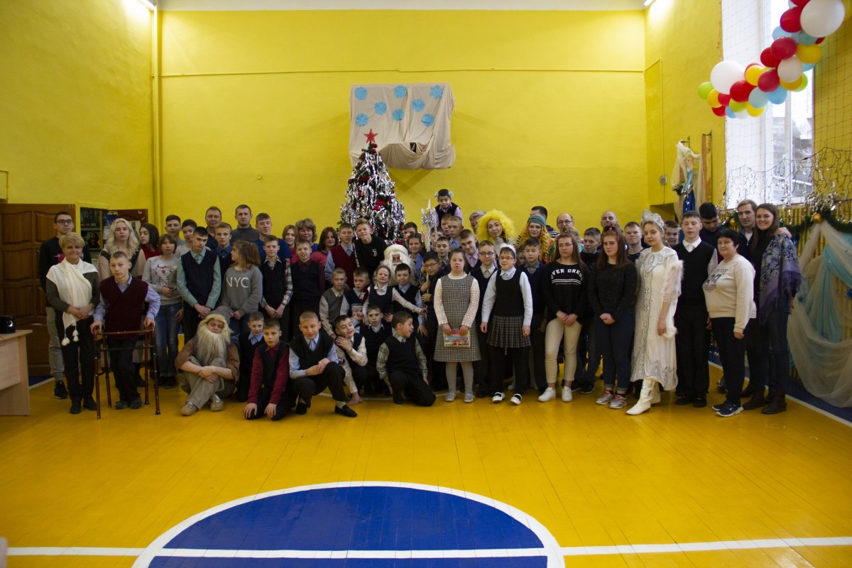 Волонтеры из МГТУ ГА провели новогодний праздник в детском доме Волонтеры из МГТУ ГА провели новогодний праздник в детском доме