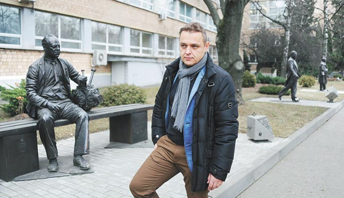 Два года назад в НИЯУ МИФИ была заложена аллея скульптур выдающихся ученых Два года назад в НИЯУ МИФИ была заложена аллея скульптур выдающихся ученых