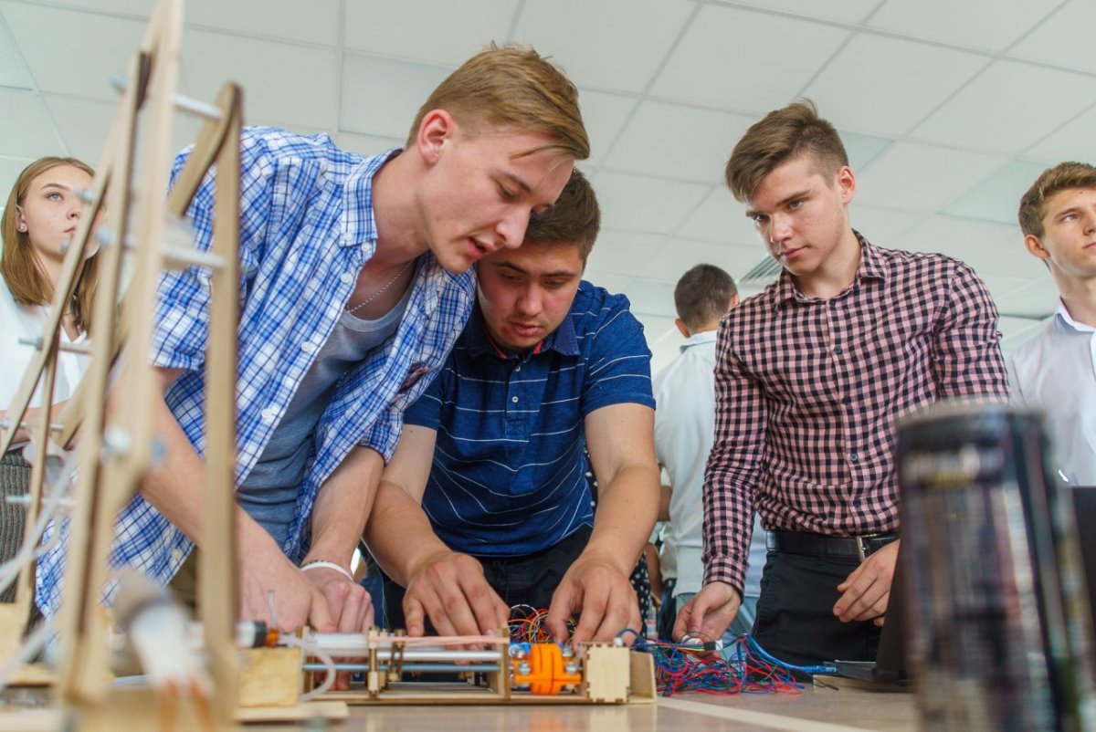 Каникулы каникулами, но пора возвращаться к реальности и для начала вспомнить, чем таким особенным запомнился 2019-й научному миру СФУ 🔬 Каникулы каникулами, но пора возвращаться к реальности и для начала вспомнить, чем таким особенным запомнился 2019-й научному миру СФУ 🔬