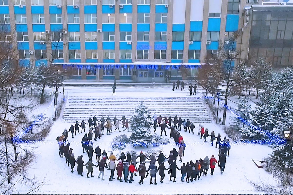 Премьера видеопроекта Высшей школы телевидения ВГУЭС – «Метель»! 🎊🎄☃️❄️