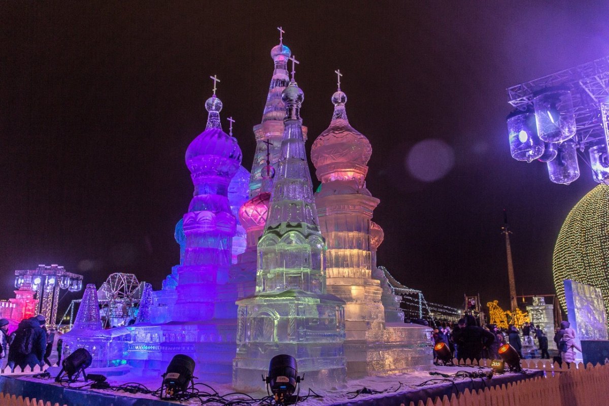 Парк Победы на Поклонной горе ледяные скульптуры