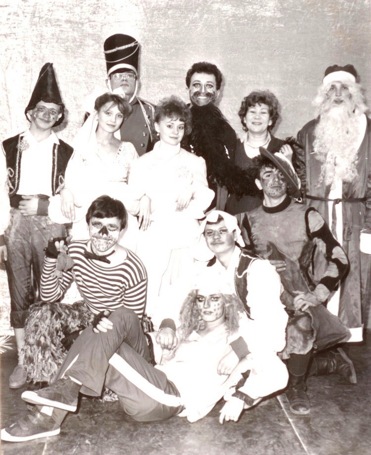 Сессия полноправно вступает в свои права, и подготовка к ней в самом разгаре, правда же?😄 Сессия полноправно вступает в свои права, и подготовка к ней в самом разгаре, правда же?😄