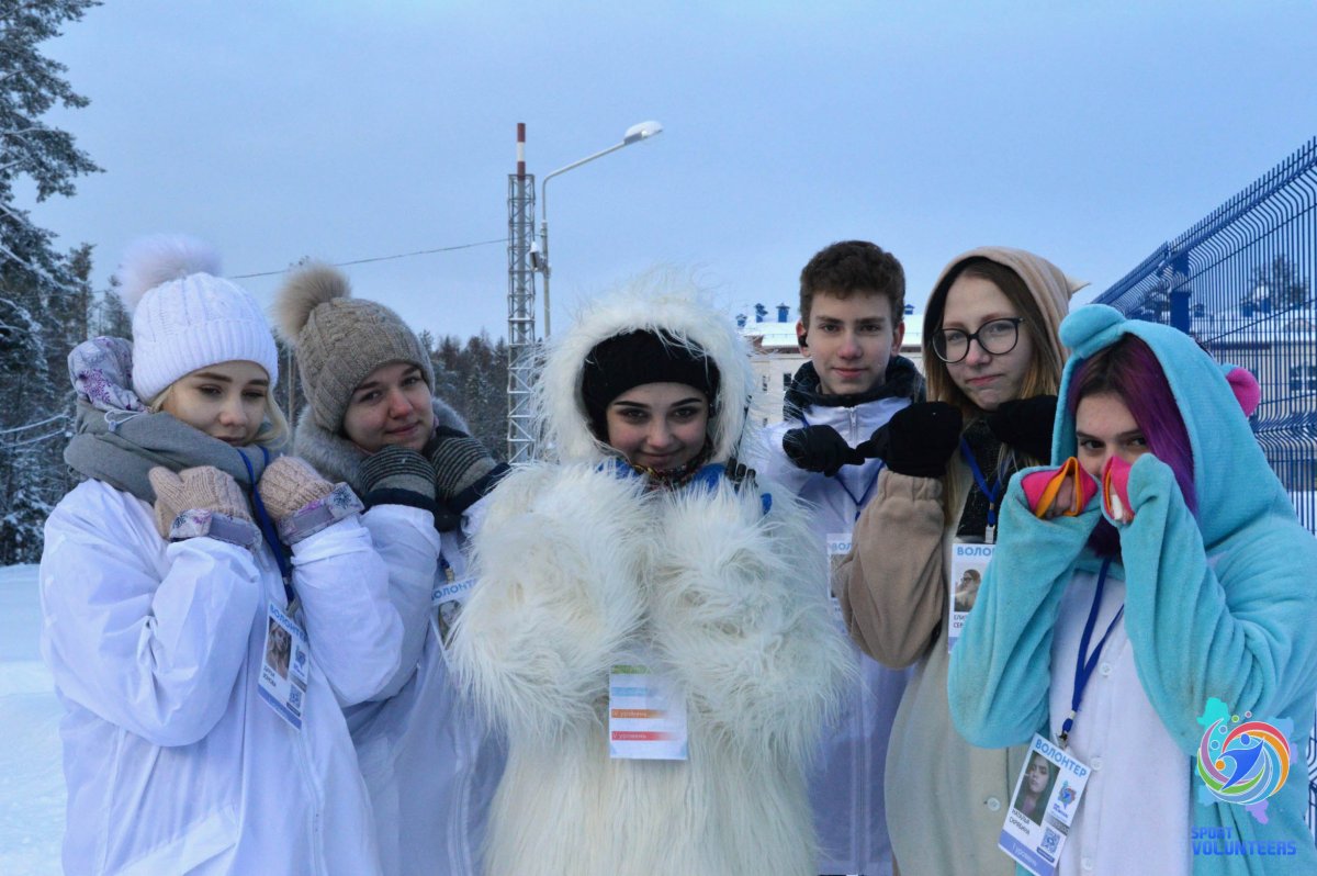 Студентов ВятГУ приглашают стать спортивными волонтёрами всероссийских соревнований по лыжным гонкам!