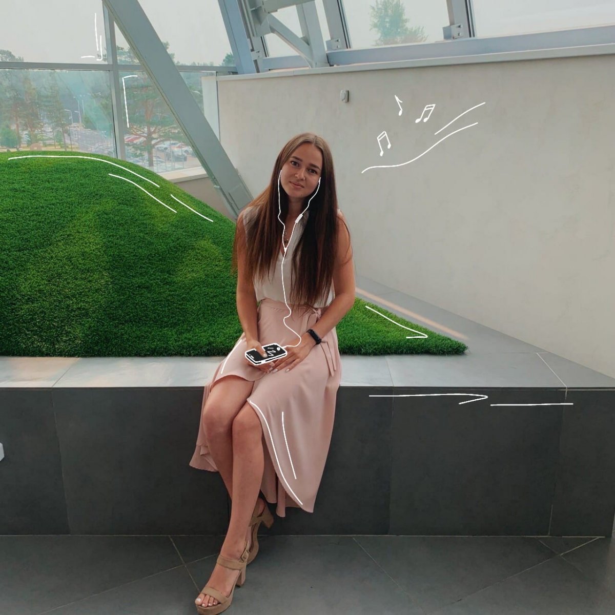 Иногда своей музыкой делятся не только нынешние студенты, но ещё и наши выпускники 🎓 Иногда своей музыкой делятся не только нынешние студенты, но ещё и наши выпускники 🎓