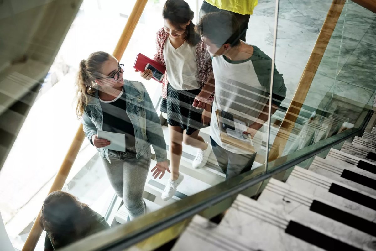 НИЯУ МИФИ вновь вошел в число лучших вузов по отзывам студентов, хотя, в целом, учащиеся стали более требовательными к своим учебным заведениям. НИЯУ МИФИ вновь вошел в число лучших вузов по отзывам студентов, хотя, в целом, учащиеся стали более требовательными к своим учебным заведениям.