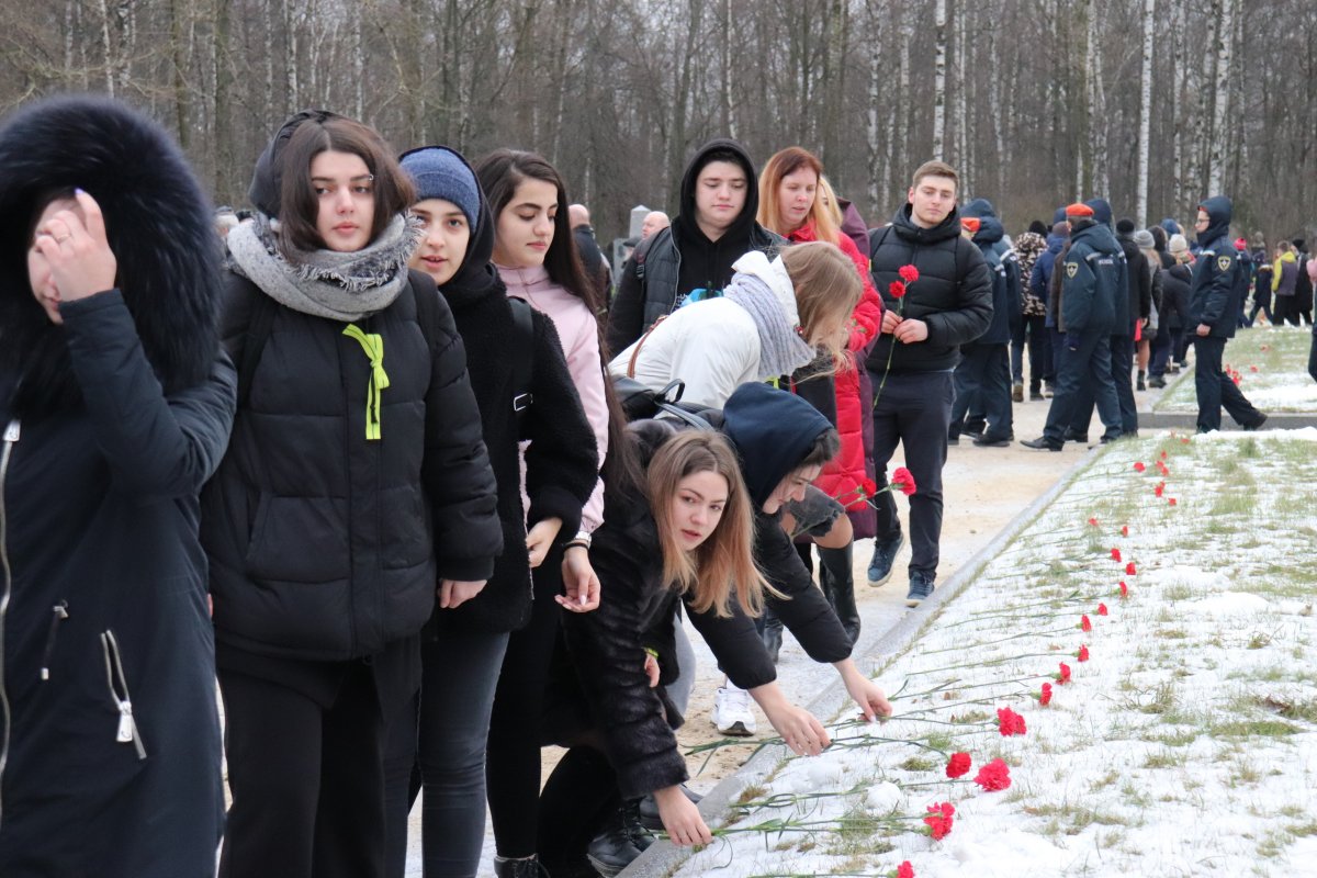 Преподаватели и студенты СПбМСИ почтили память защитников Ленинграда.