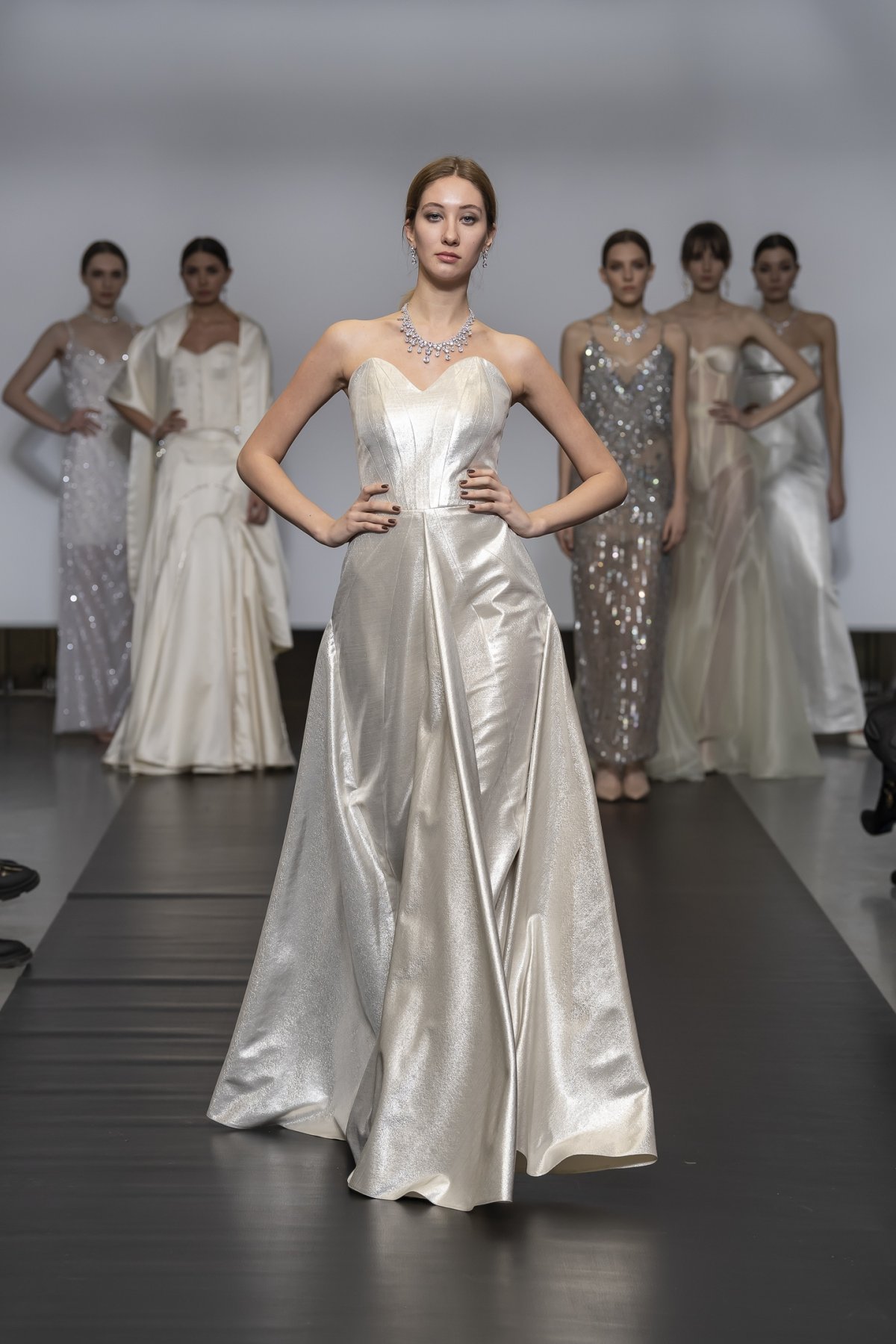 ЗАЩИТА ДИПЛОМНЫХ ПРОЕКТОВ ПРОФЕССИОНАЛЬНЫХ КУРСОВ «ДИЗАЙН ОДЕЖДЫ»