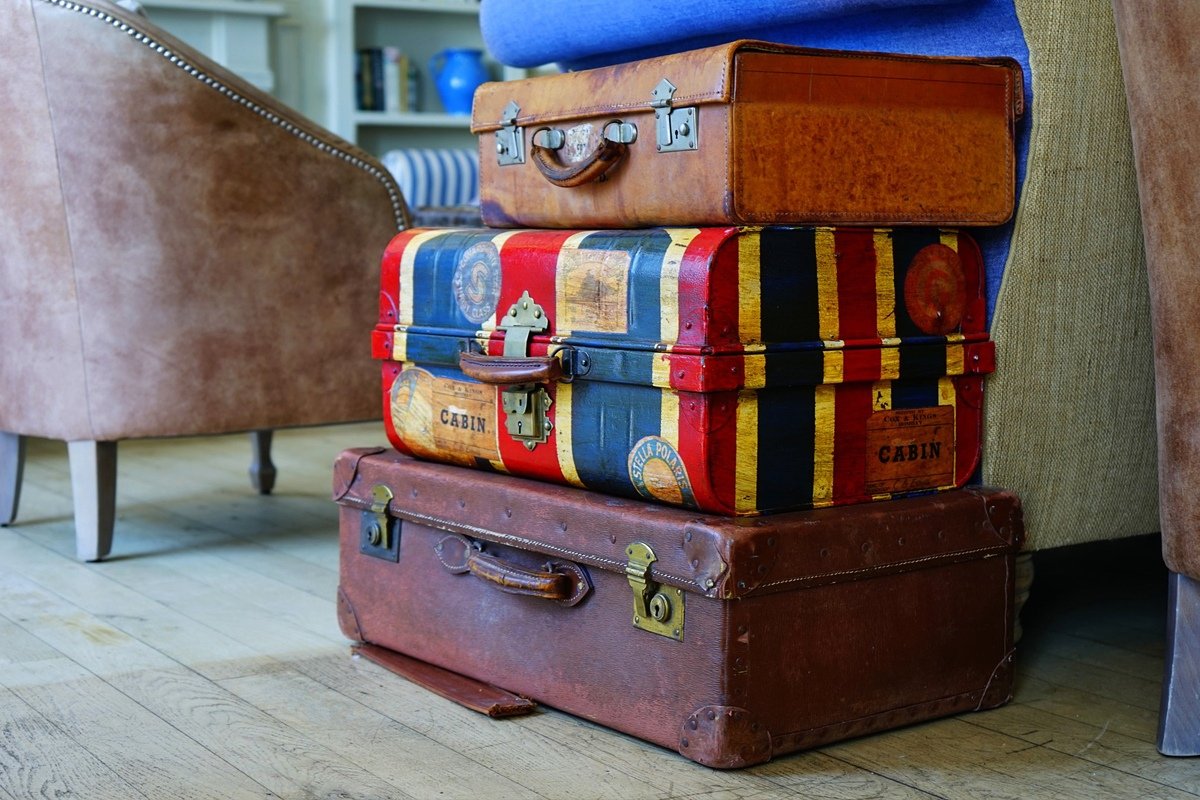 Доказано: смена обстановки в поездках даёт ощущение счастья, что способствует снижению тревожности и успокаивает нервную систему Доказано: смена обстановки в поездках даёт ощущение счастья, что способствует снижению тревожности и успокаивает нервную систему