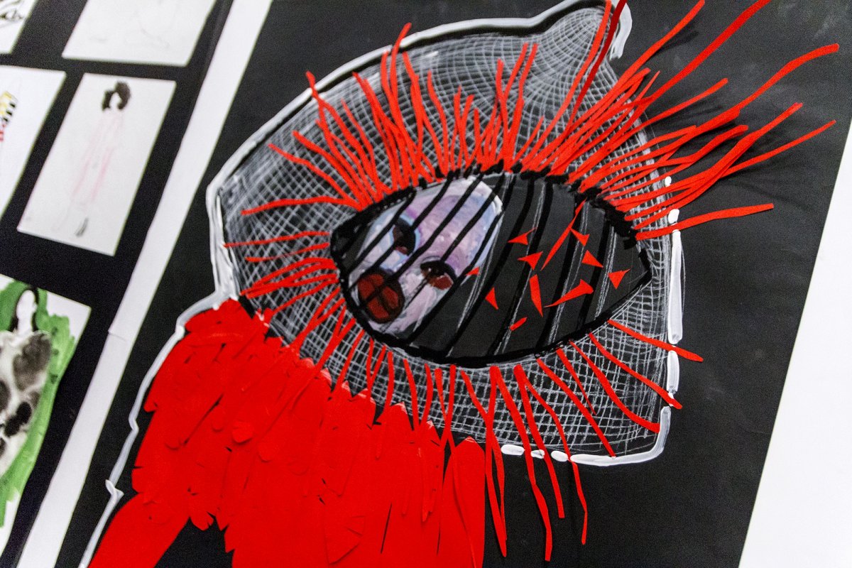 17 января в рамках Дня открытых дверей в B&D состоялся просмотр работ студентов профиля «Дизайн костюма».