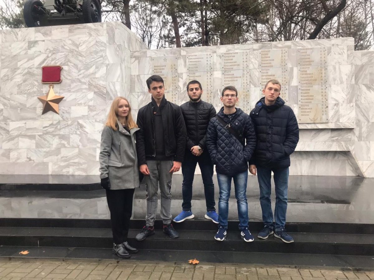 Традиционный в самом разгаре, и студенты нашего вуза продолжают принимать активное участие в мероприятиях ежегодного месячника Традиционный в самом разгаре, и студенты нашего вуза продолжают принимать активное участие в мероприятиях ежегодного месячника