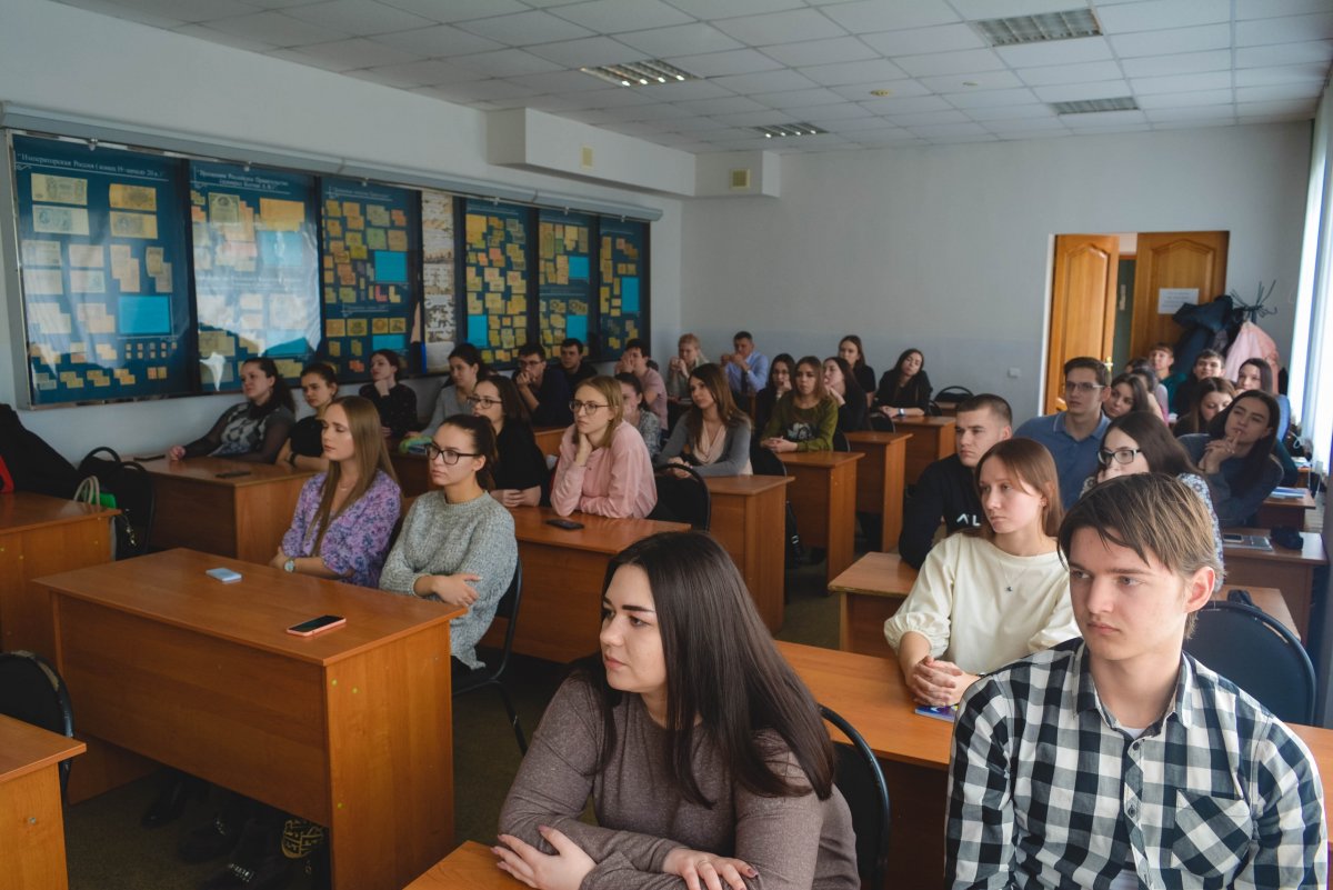 Финалист конкурса «Лидеры России» встретился со студентами ХГУЭП