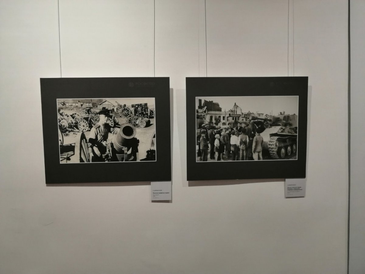 А так же сегодня нам посчатливилось побывать на открытие выставки «Дороги войны» в объективе фотокоров