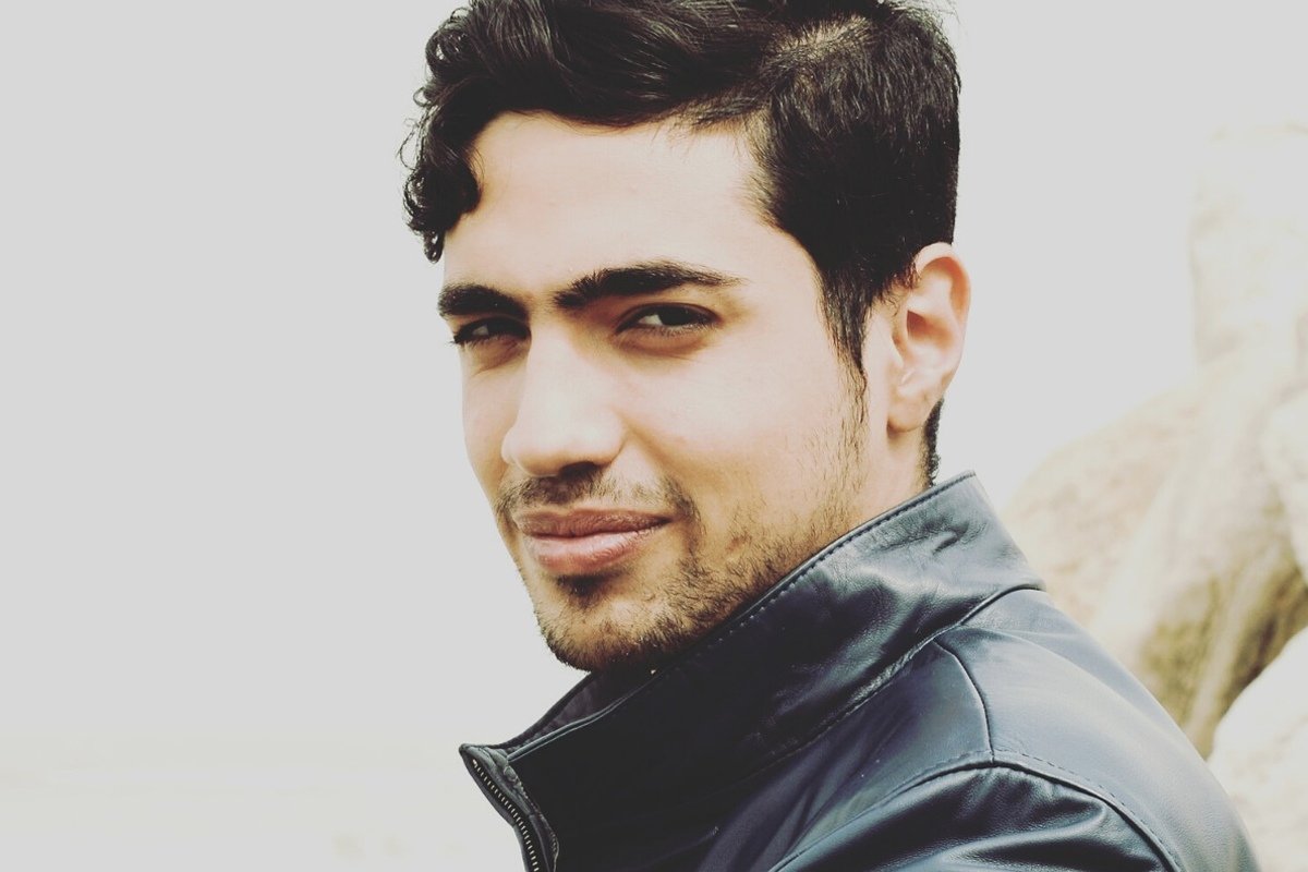 «Здесь я совсем не общаюсь с иностранцами — все мои друзья русские. Я многому у них учусь. И хотя я сам иностранец, характер у меня уже русский»