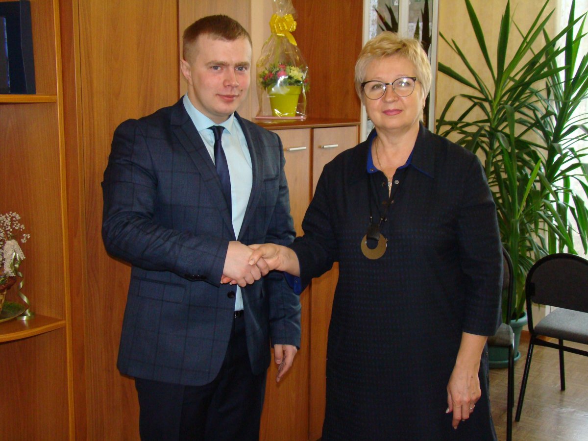 Волонтеры СибГМУ будут помогать пожилым людям. 👆🏻 Так Волонтеры СибГМУ будут помогать пожилым людям. 👆🏻 Так