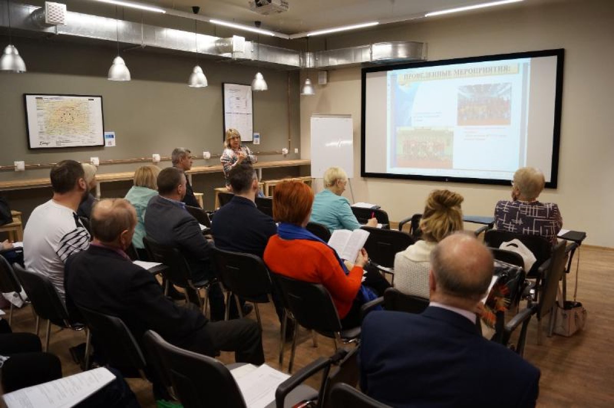 В НГУЭУ прошло заседание исполкома «Буревестник» 💼