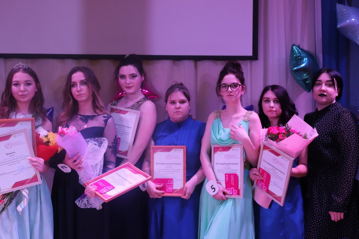 Конкурс красоты, интеллекта и творчества