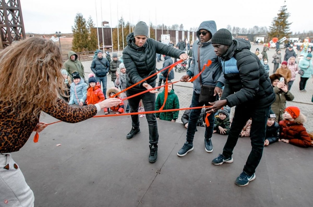 1 марта 2020 года отметили Масленицу иностранные студенты и слушатели подготовительных курсов из Конго