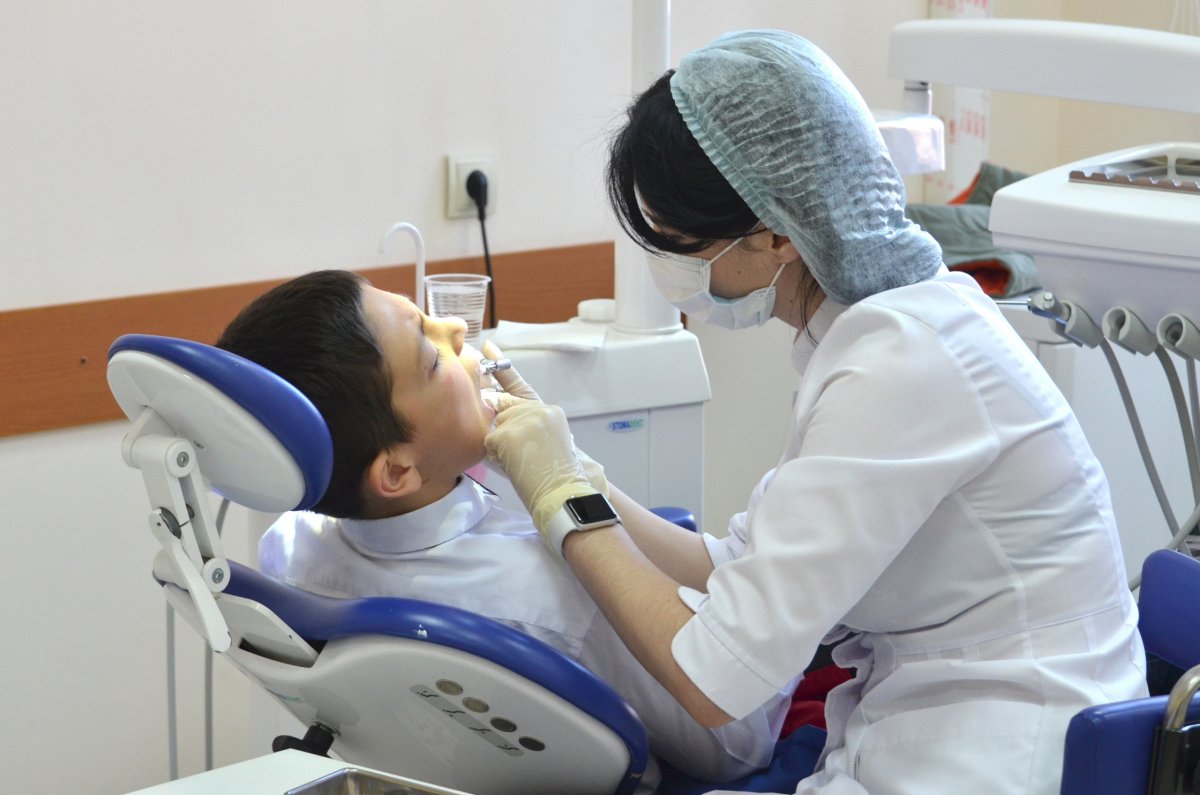 В Клинико-диагностическом стоматологическом центре состоялась благотворительная акция «Детские улыбки». Ребятам