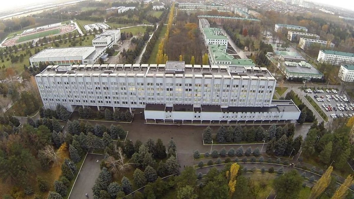 В университете введено свободное посещение занятий 📢📢📢