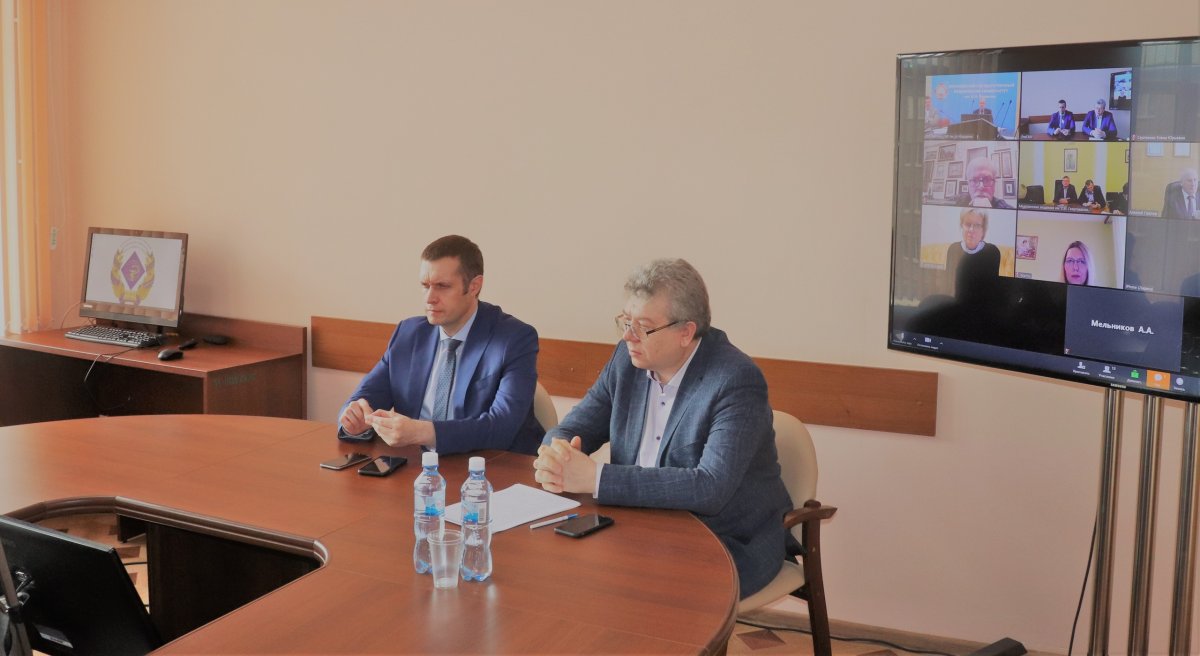 ОНЛАЙН ЗАСЕДАНИЕ СОВЕТА НАУЧНО-ОБРАЗОВАТЕЛЬНОГО МЕДИЦИНСКОГО КЛАСТЕРА ЦЕНТРАЛЬНОГО ФЕДЕРАЛЬНОГО ОКРУГА «ВОСТОЧНО-ЕВРОПЕЙСКИЙ» ОНЛАЙН ЗАСЕДАНИЕ СОВЕТА НАУЧНО-ОБРАЗОВАТЕЛЬНОГО МЕДИЦИНСКОГО КЛАСТЕРА ЦЕНТРАЛЬНОГО ФЕДЕРАЛЬНОГО ОКРУГА «ВОСТОЧНО-ЕВРОПЕЙСКИЙ»