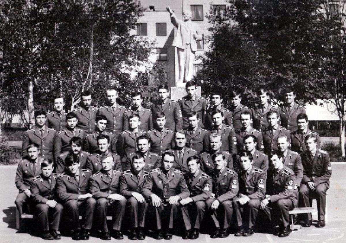 🌞Кампус университета. Главный корпус. Атриум. Озеро. Плац... Плац?🧐