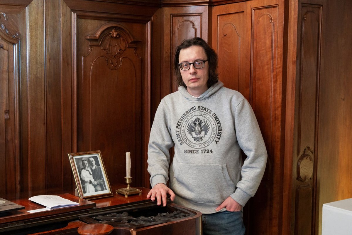 Поздравляем доцента нашего Университета Андрея Аствацатурова с выходом в финал «Национального бестселлера»