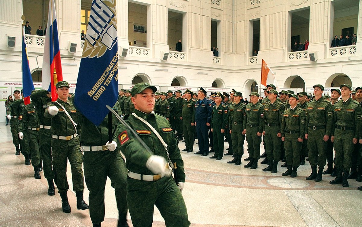 ВОЕННЫЙ УЧЕБНЫЙ ЦЕНТР ЮРГПУ(НПИ) ПРОВОДИТ НАБОР ПО ПРОГРАММАМ ПОДГОТОВКИ СЕРЖАНТОВ