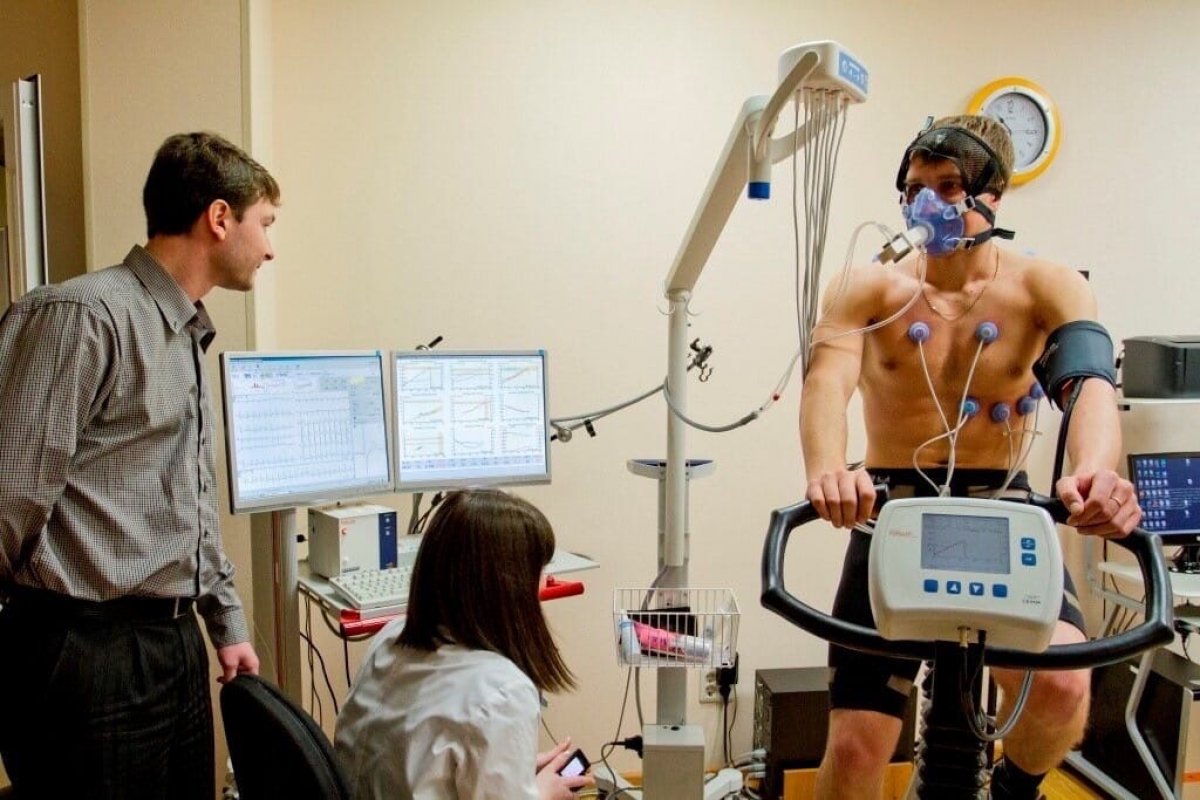 Методы исследования спортсменов. Pwc170 велоэргометрия. Нагрузочные ЭКГ-тесты велоэргометрия. Аппарат функциональной диагностики. Исследования на велоэргометре.