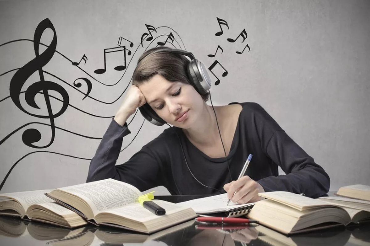 Музыка для учебы и концентрации внимания: как подобрать правильную?
