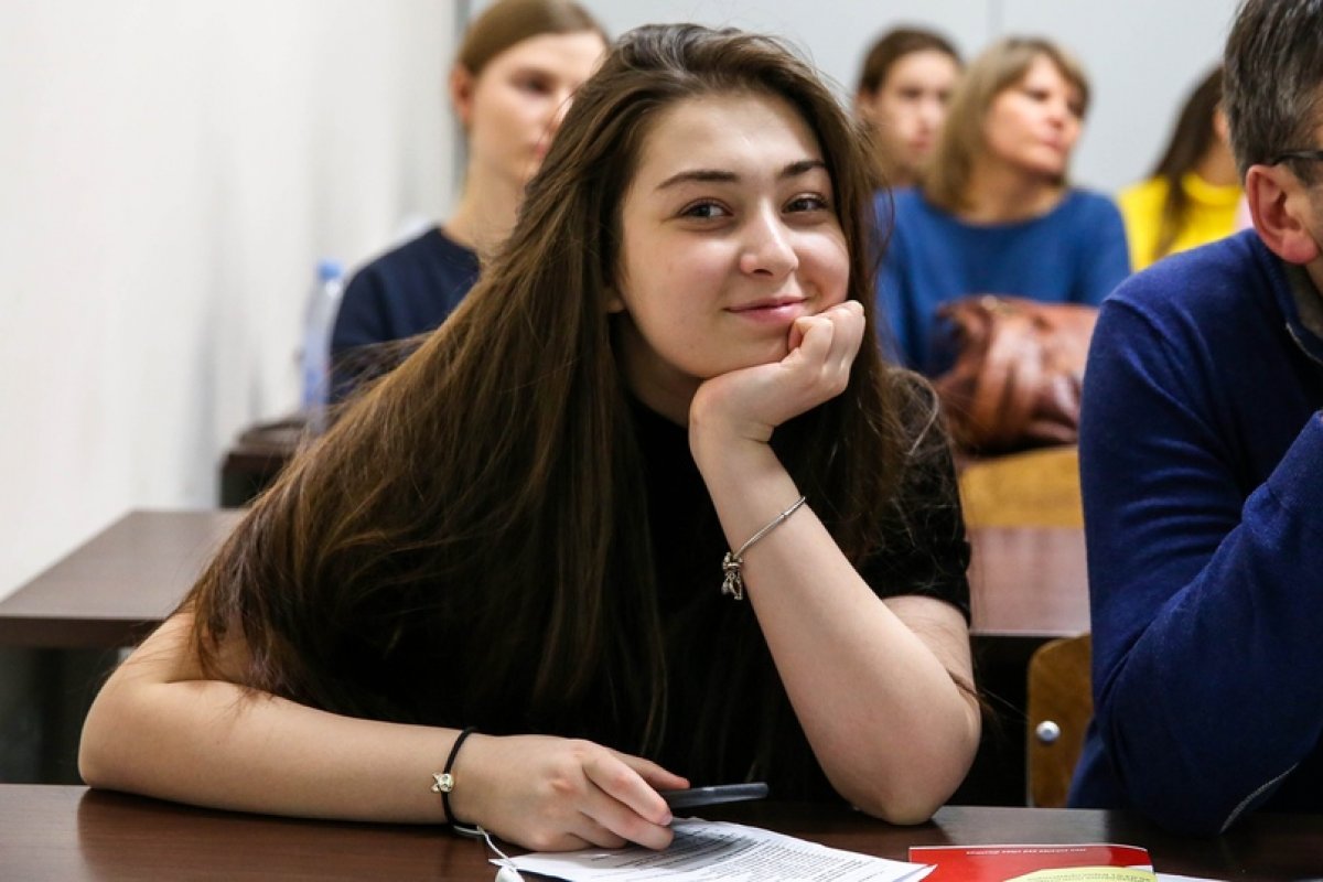 Утро субботы с вами проведет Институт публичного права и управления🤓
